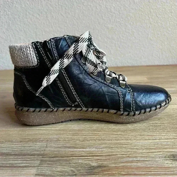 Biza Royal Women Size 6.5 Boot Bohemian Neutral Minimalist Earthy Cozy Bootie - Picture 4 of 14